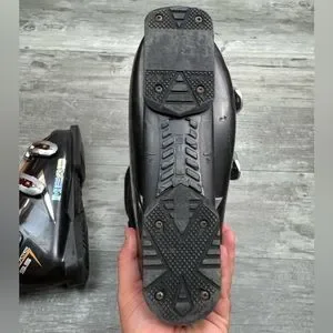 Head Edge Black 260/265 Ski Boots size 9.5 Head Edge Ski Boots In Men main image 2